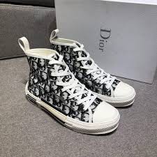 Giầy Thương hiệu nổi tiếng cổ cao