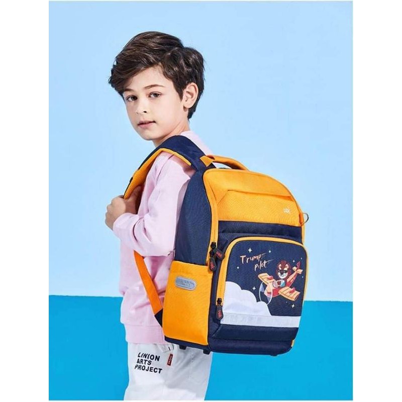 Balo uek chống gù cho bé tiểu học