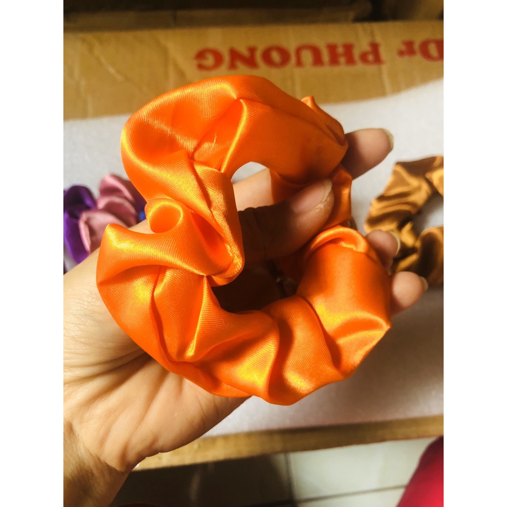 1 Dây Cột Tóc, Buộc Tóc Vải Scrunchies Siêu Xinh Dễ Thương