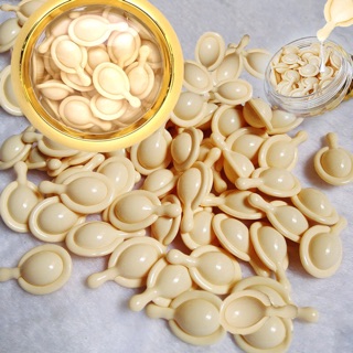 Viên nang chứa tinh chất làm sáng da chất lượng cao