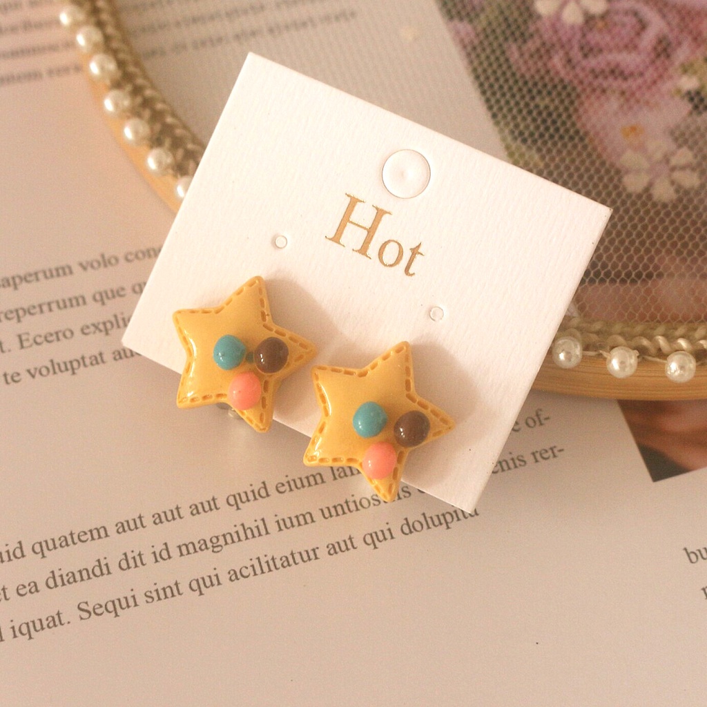 Khuyên tai kẹp không cần bấm lỗ hình ngôi sao đính 3 hạt cườm xinh xắn