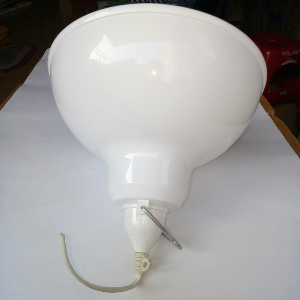 Chao Nhựa (Nhựa PC) 21cm + Đuôi Đèn Kín Nước Trắng Dây Dài 20cm | BigBuy360 - bigbuy360.vn