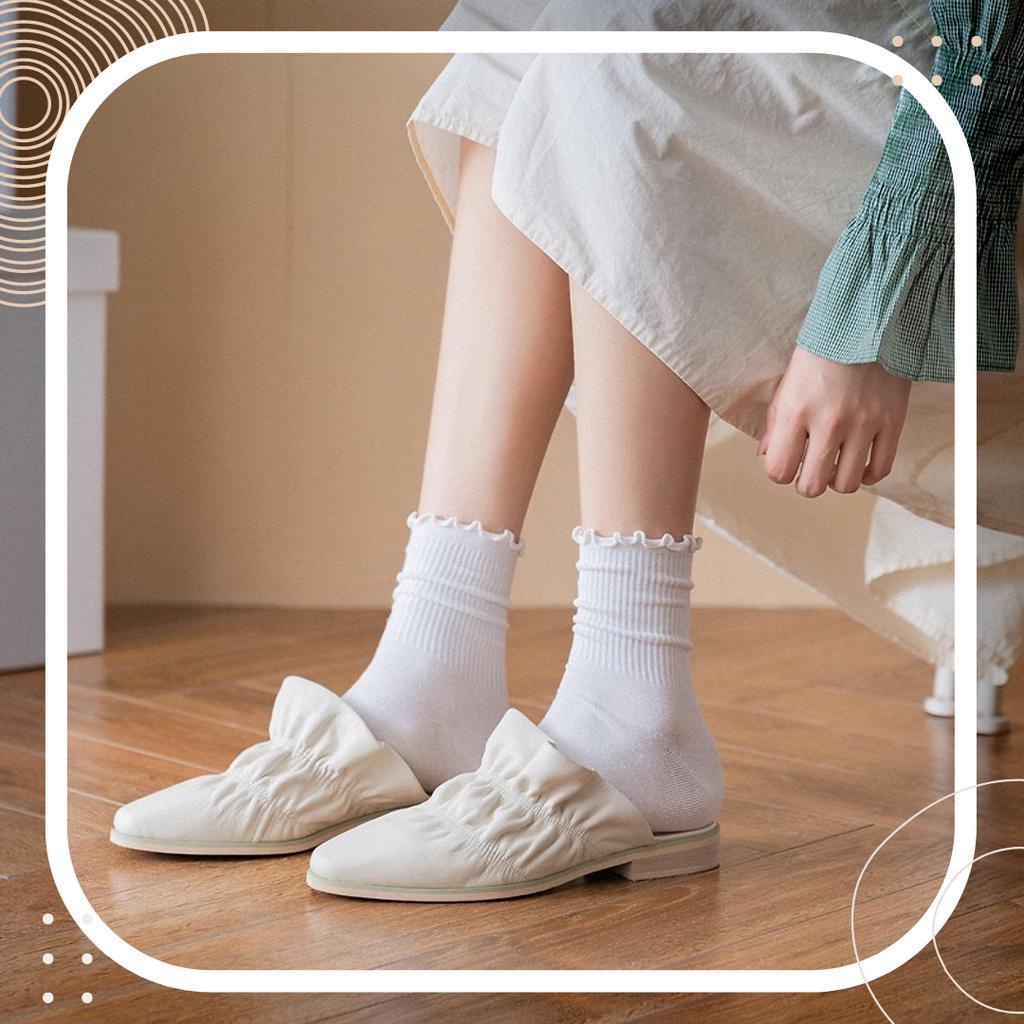 VỚ TẤT NỮ CỔ CAO TRUNG TRẮNG VIỀN BÈO NHÚN ĐEN