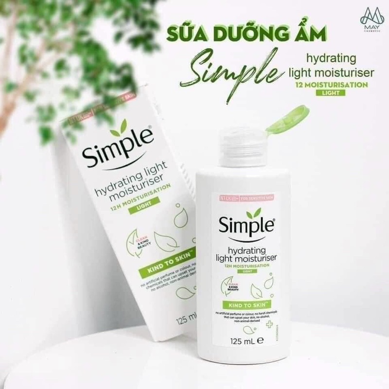 Kem dưỡng ẩm Simple Kind To Skin Protecting Light Moisturiser 125ml