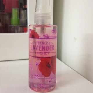 Lavender honey Xịt thơm toàn thân Body mist 88ml của Bath and body works
