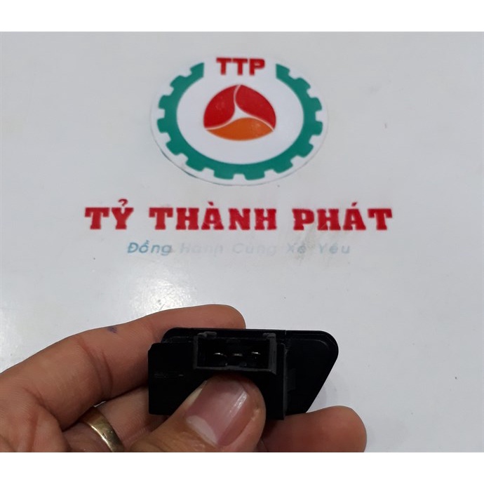 Nút công tắc nhan Atila