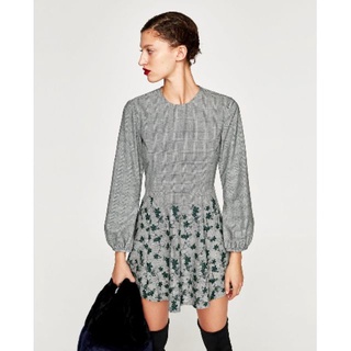 Đầm caro thêu hoa nhí Zara sz S