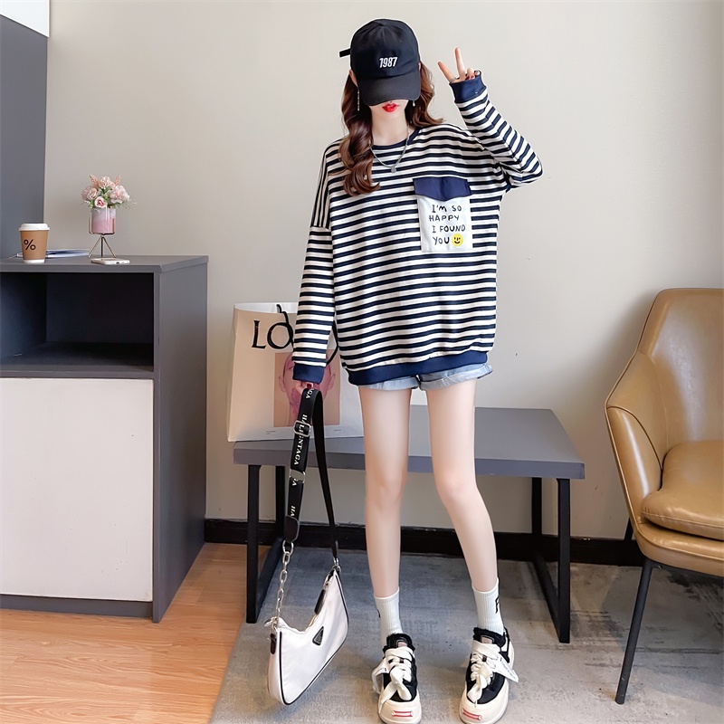 Áo Thun Tay Dài Kẻ Sọc Phối Túi Phong Cách Preppy