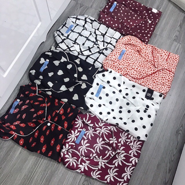 Bộ lụa mặc nhà