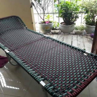 Giường xếp gọn khung vuông đẹp