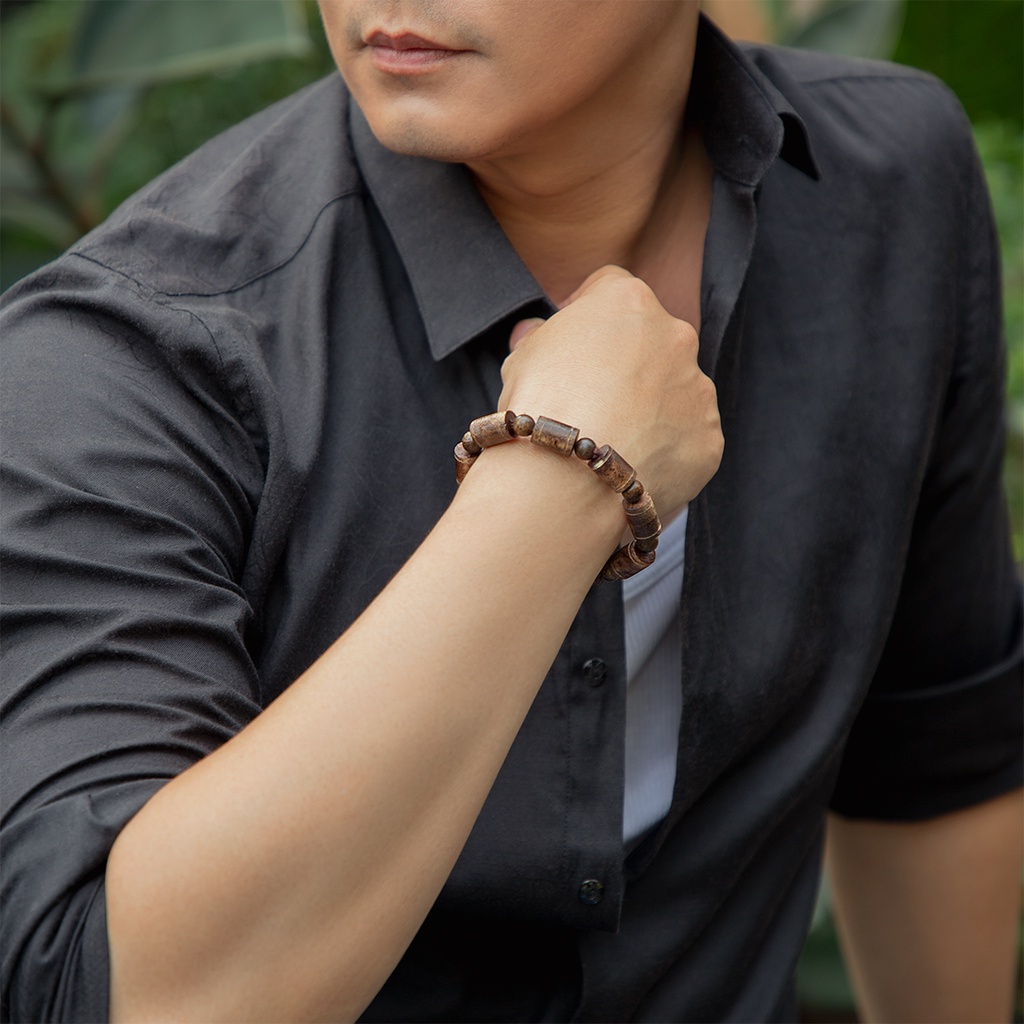 Vòng tay trầm hương nam hạt trúc 10mm mix tròn tự nhiên cao cấp phong thủy Udum quà biếu tặng sang trọng.