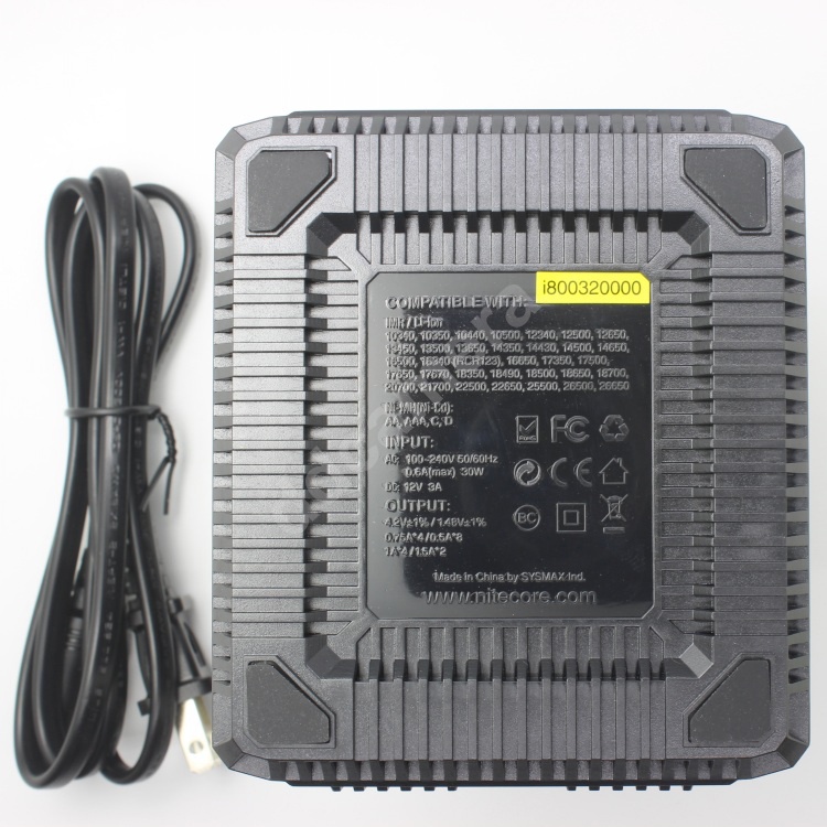 Sạc pin đa năng Nitcore I8 sạc pin 18650, sạc 8 pin song song8650, 26500, 26650, 18500, AA, AAA, C ,...)