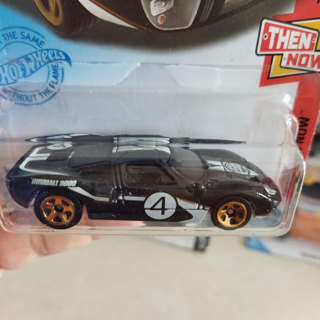 Xe Mô Hình Chính Hãng HotWheels - Ford GT-40