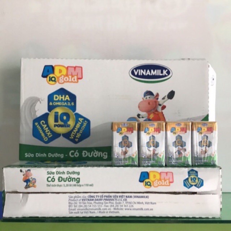 sữa ADM vị dâu Có đường 110ml thùng 48 hộp 12 lốc