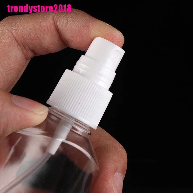 Giá Đỡ Chai Xịt Rỗng Có Móc Treo Chìa Khóa Thiết Kế Nhỏ Gọn Tiện Dụng