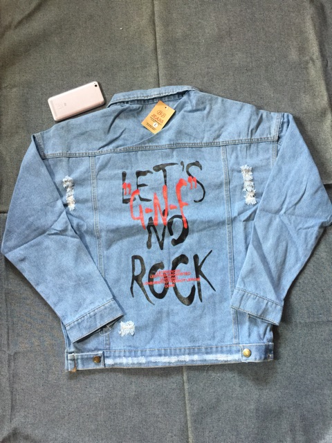 áO Khoác Jean.Áo Khoác Bò in chử đằng sau.Áo Khoác Nam Phong cách bụi Bặm của Quynhha.áO Khoác Nam Jean 2019