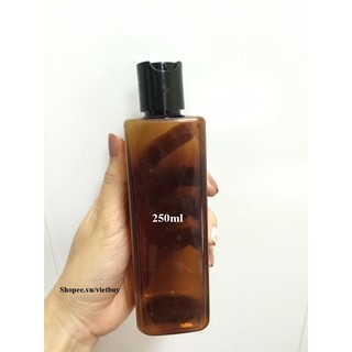 Chai nhựa vuông nâu nắp vặn 250ml