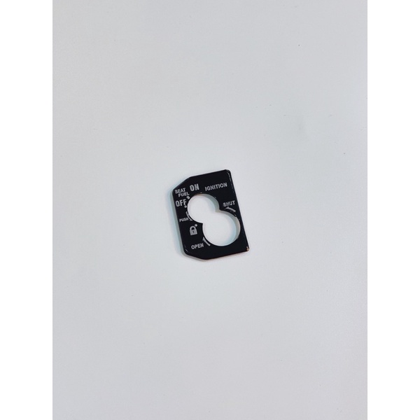 Tem dán khoá nhôm xe Vario 125 đời 2018-2020, WinnerX V1 bảo vệ chống trầy ổ khoá