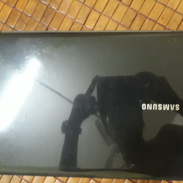 Laptop core i3, vga rời