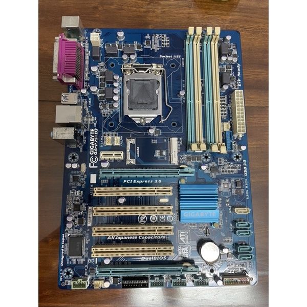 MAIN-P75-D3V-4khe ram chạy VGA rời cho games