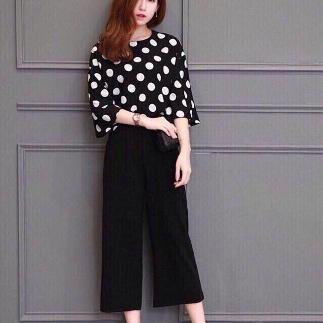 Chuyên bỏ sỉ số lượng các mặt hàng quần áo .địa chỉ phường hắc dịch thị xã phú mỹ bà rịa vũng tàu. Khách có