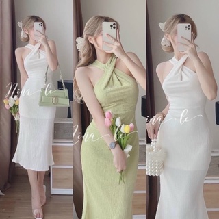 Đầm midi cổ yếm xoắn ngực