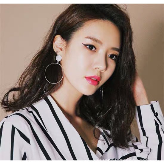 Circle Earrings khuyên tai tròn phong cách