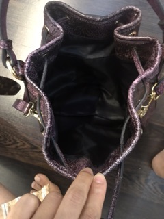 Bucket hiệu Moschino