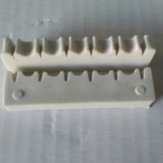 Ngựa trên đàn guitar - lược đàn acoutiss