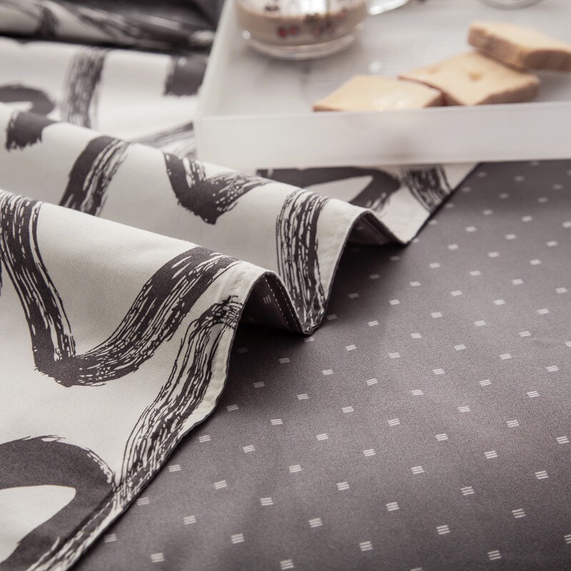 Bộ vỏ chăn ga gối 4 món Cotton Poly tim sơn mài trắng đen