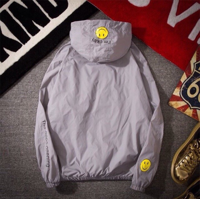 Áo khoác dù nữ in mặt cười nón i'm okay- ảnh thật | BigBuy360 - bigbuy360.vn