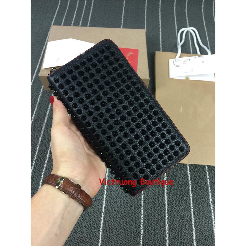 Ví cầm tay đinh tán cao cấp