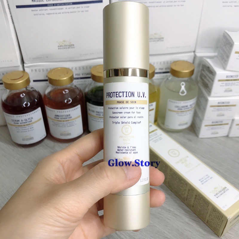 Protection UV SPF 50. kem chống chống nhăn,dưỡng ẩm và bảo vệ hoàn hảo