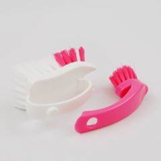 Bàn chải Daiso Nhật 2 tác dụng