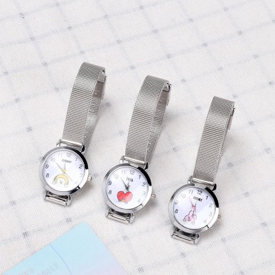 Đồng hồ điện tử phong cách bt21 cho học sinh | BigBuy360 - bigbuy360.vn