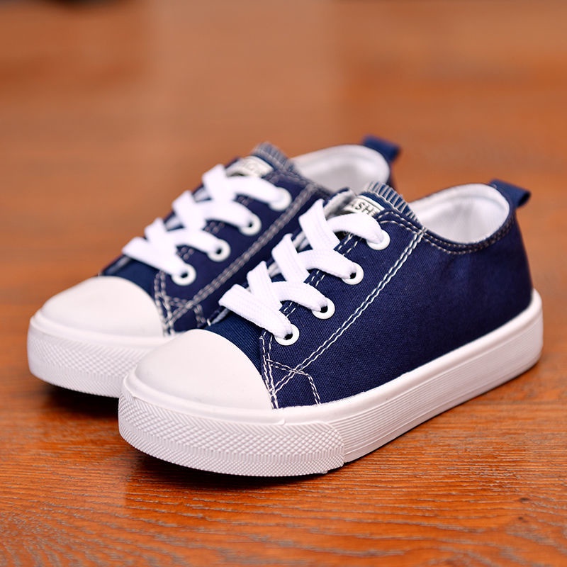 Giày Thể Thao Vải canvas Cổ Thấp Thoáng Khí Màu Trắng Đen Xinh Xắn Cho Bé