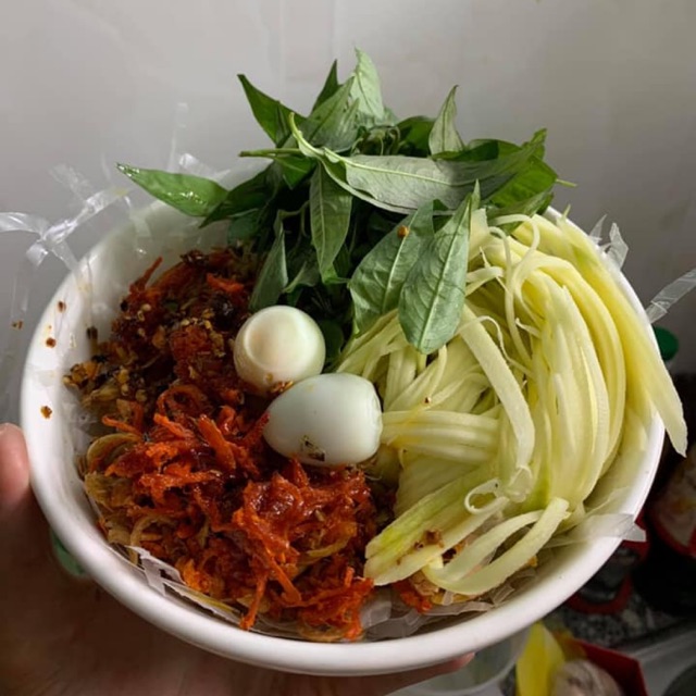 BÁNH TRÁNG TRỘN NHÀ LÀM