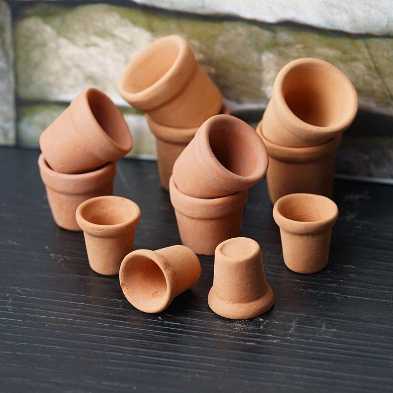 House Doll Red Accessories Pots Pottery Groups Twelve