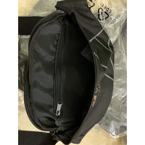 Túi đeo chéo Asus