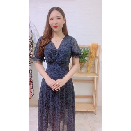 đầm maxi dáng dài , cổ đắp chéo , tay phồng tôn giáng