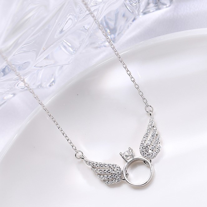 Dây chuyền nữ mặt cánh thiên thần Evasilver, Vòng cổ bạc ta đính đá sang trọng