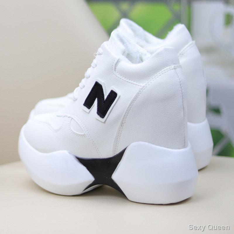 Giày cotton nhung đế dày tăng chiều cao 10cm cột dây phong cách thể thao Hàn Quốc giản dị mùa thu và mùa đông cho nữ