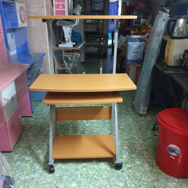 Bàn vi tính 8 tấc rây bi