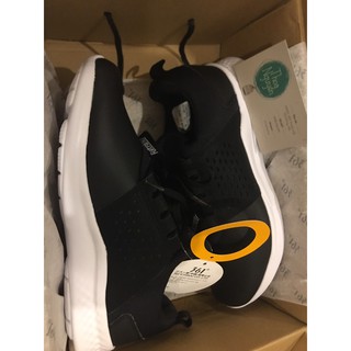 Order giày 361 sale
