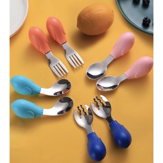 BỘ SET MUỖNG VÀ NĨA INOX CÁN LỤT TRÒN SILICON HÌNH THÚ CHO BÉ ĂN DẶM