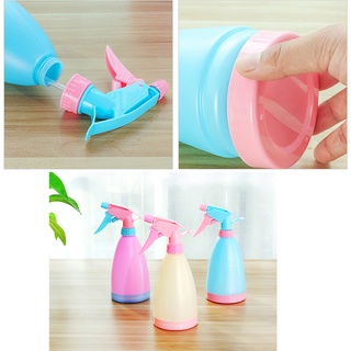 Bình xịt nước tưới cây tiện lợi