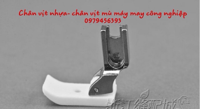 Chân vịt nhựa 1 lỗ- chân vịt mù T35 máy may công nghiệp