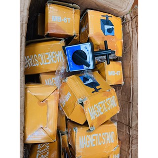 Cục nam châm đế từ có công tắc.