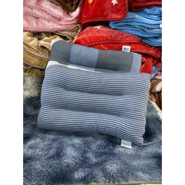 gối massa chống mỏi vai gáy