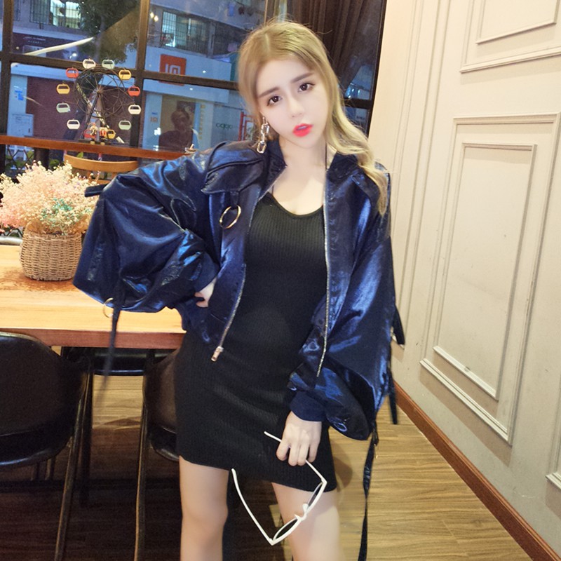 (HÀNG CÓ SẴN) Áo khoác bomber thêu hạc tay bồng | BigBuy360 - bigbuy360.vn